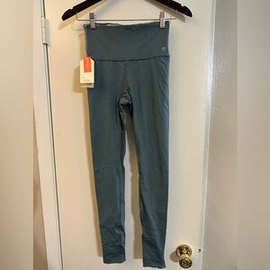 Maajis women’s leggings sz. S